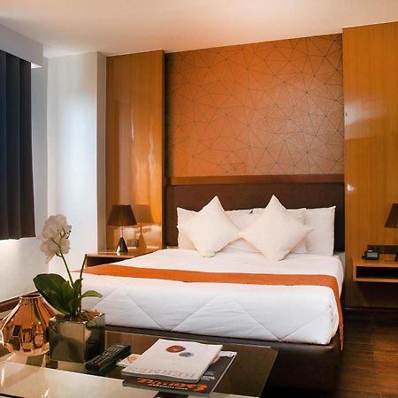 Fernandina 88 Suites Hotel Кесон-Сіті Екстер'єр фото