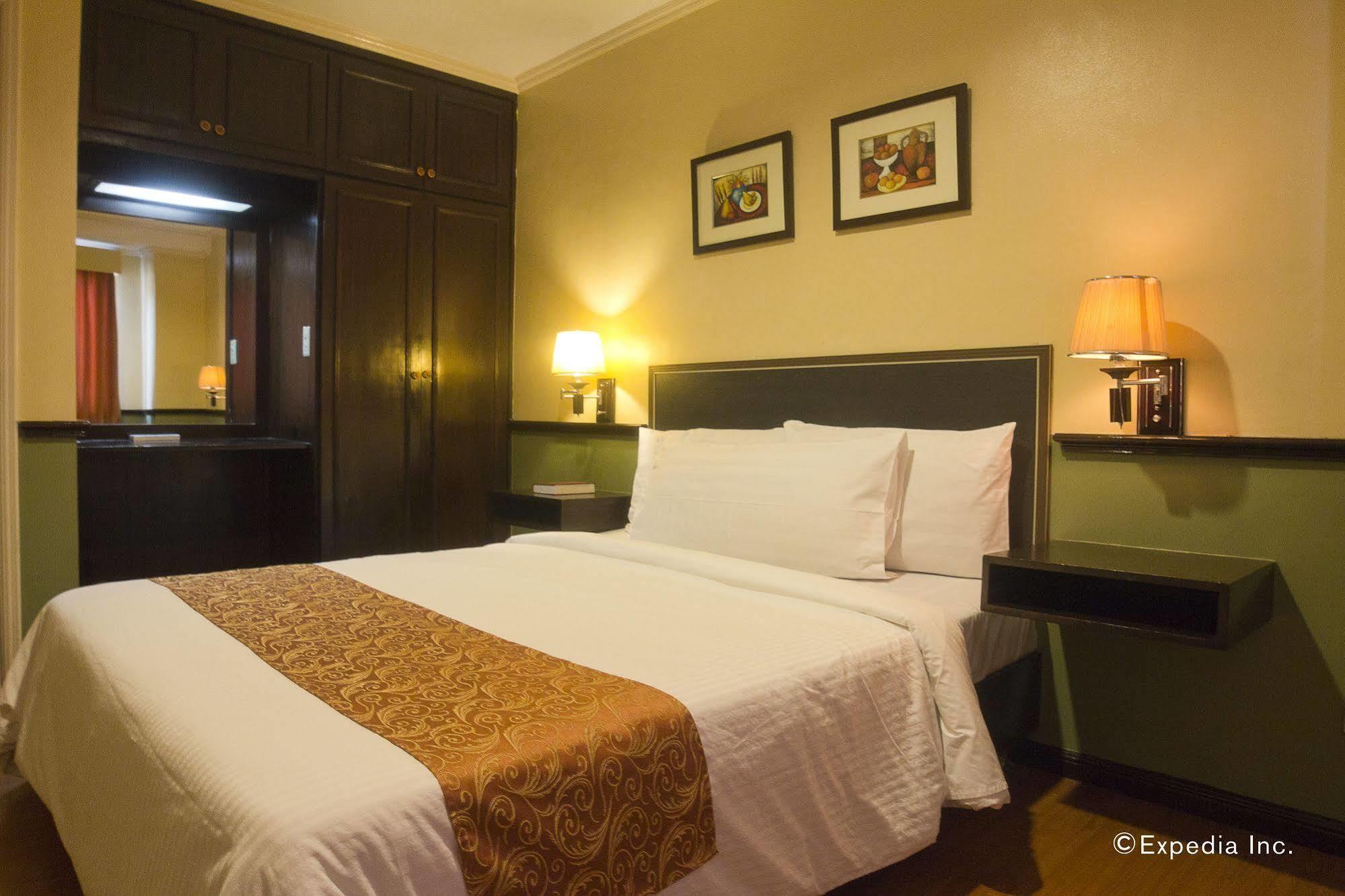 Fernandina 88 Suites Hotel Кесон-Сіті Екстер'єр фото